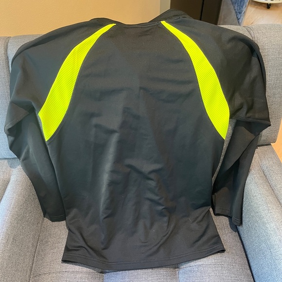 Champion quarter zip - Picture 2 of 3